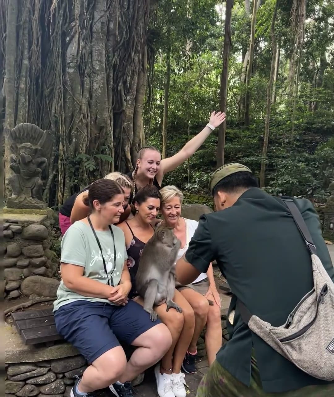 🇮🇩#印尼 峇里島(🥥椰子冰淇淋+猴子公園) 🇮🇩#印尼 峇里島(🥥椰子冰淇淋+猴子公園)