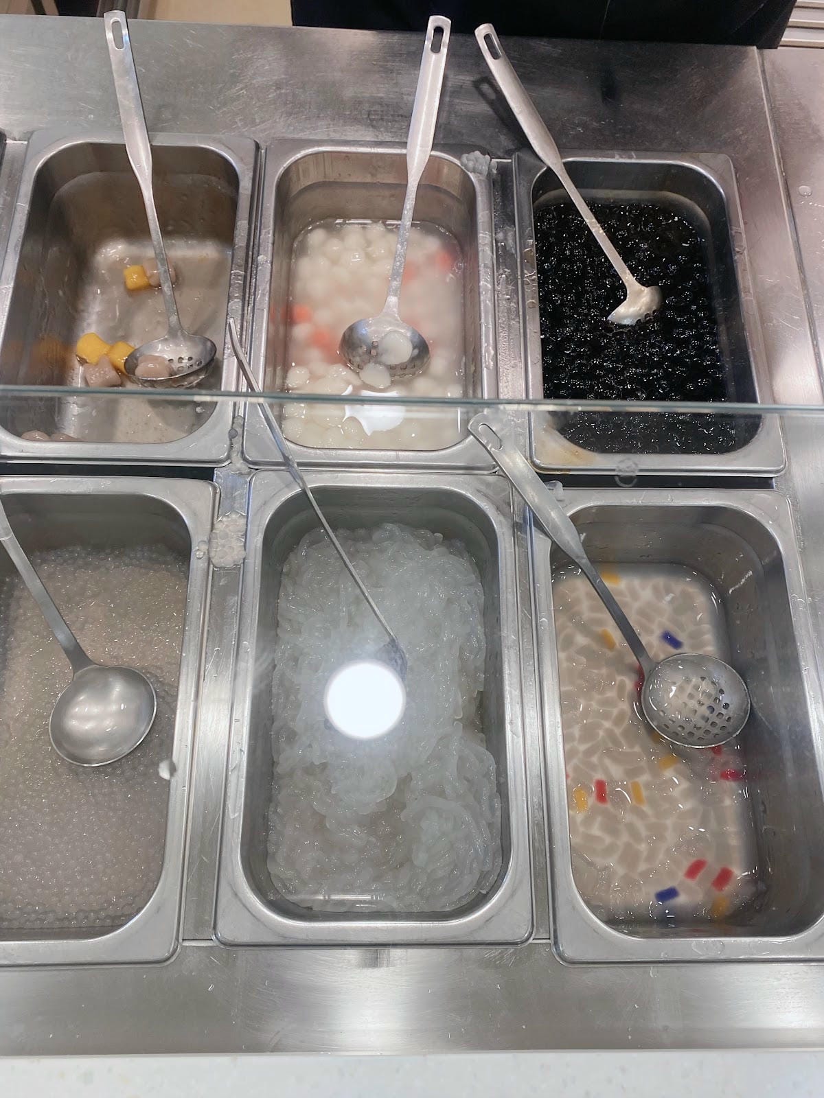 捷運新莊站,超好吃黑糖刨冰,咀嚼控必去🍧 捷運新莊站,超好吃黑糖刨冰,咀嚼控必去🍧