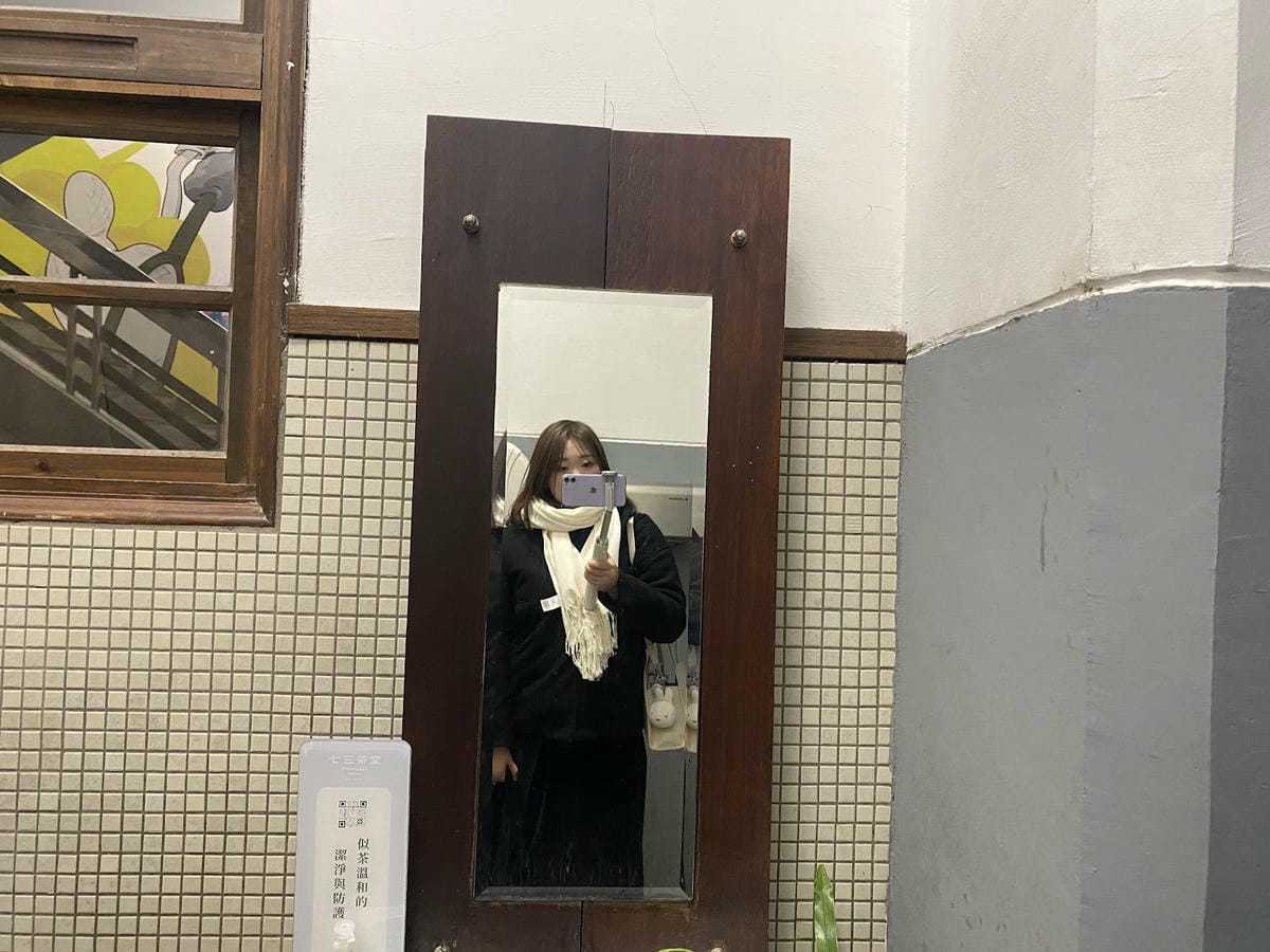 #開箱 WiWU 鋁合金三腳自拍棒Plus,自己一個人也可以 #開箱 WiWU 鋁合金三腳自拍棒Plus,自己一個人也可以
