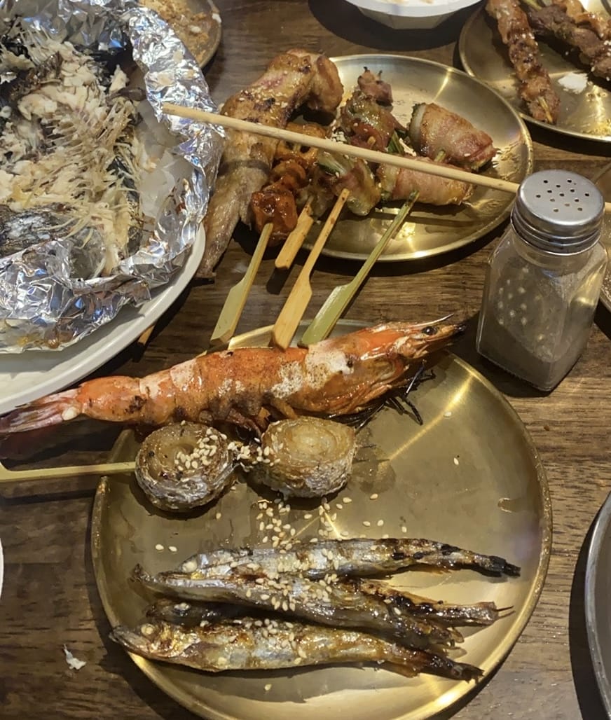 #新店 光明街邱比特串燒 🍢 碧潭散步後的宵夜好選擇 #新店 光明街邱比特串燒 🍢 碧潭散步後的宵夜好選擇