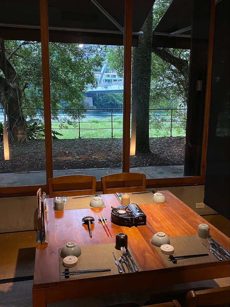 烏來景觀餐廳 ,名流水岸 2400 套餐初體驗 烏來景觀餐廳 ,名流水岸 00 套餐初體驗