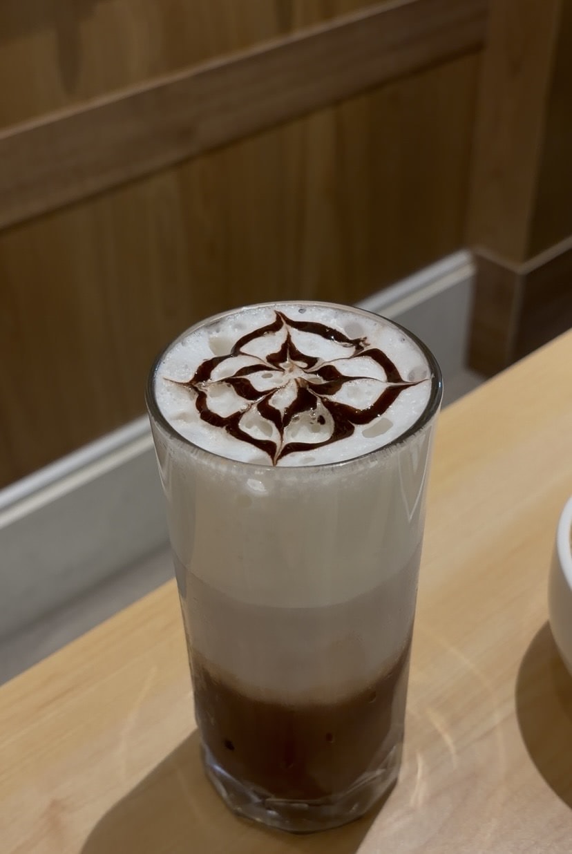 【士林美食】二訪花嶼輕食館:必吃北海道干貝麵疙瘩、剝皮辣椒雞麵,還有老奶奶蘋果蛋糕! - 第8張圖 【士林美食】二訪花嶼輕食館:必吃北海道干貝麵疙瘩、剝皮辣椒雞麵,還有老奶奶蘋果蛋糕!