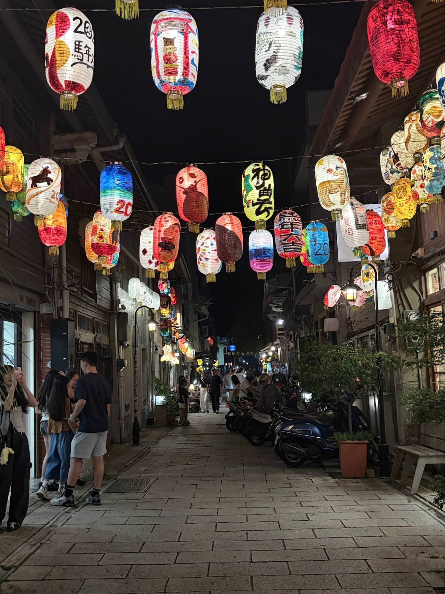 宮崎御所美術館住宿開箱｜神農街旁藝術旅宿推薦，台南兩天一夜這樣玩