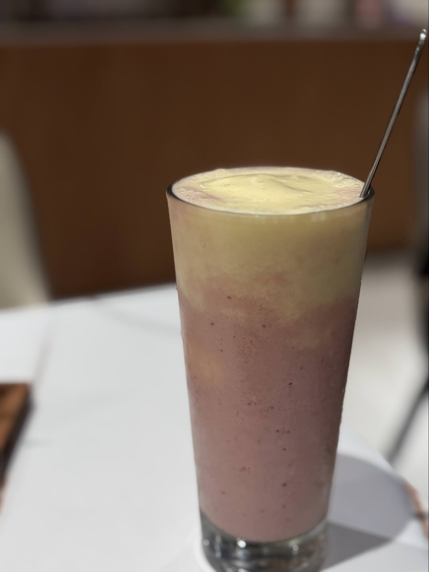 【信義區美食】成真咖啡微風南山店：101旁景觀下午茶！必點開心果舒芙蕾大福與創意咖啡
